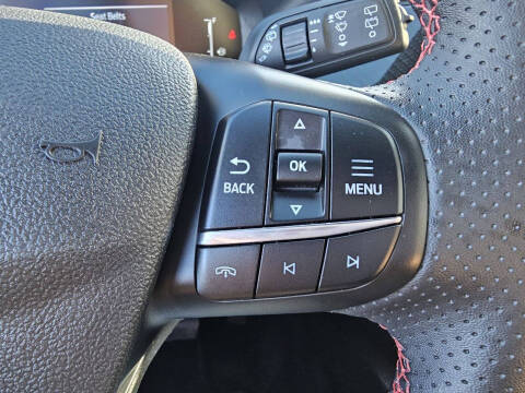 2025 Ford Escape ST-Line Select