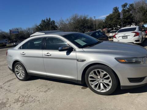 2019 Ford Taurus for sale at R and L Sales of Corsicana in Corsicana TX