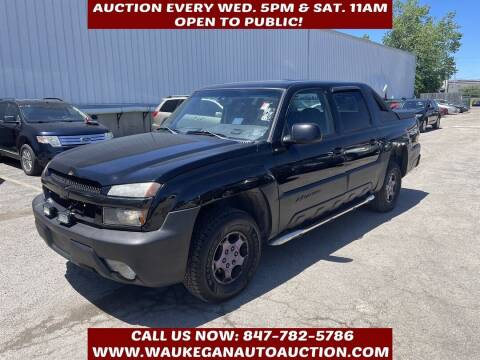 2003 Chevrolet Avalanche for sale at Waukegan Auto Auction in Waukegan IL
