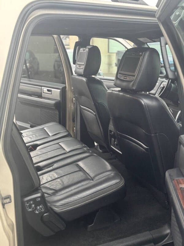 2017 Ford Expedition EL Platinum