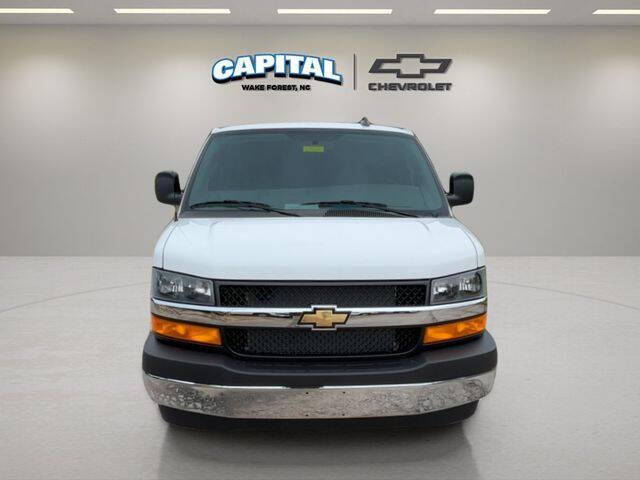 2025 Chevrolet Express 2500