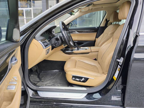 2016 BMW 7 Series 740i