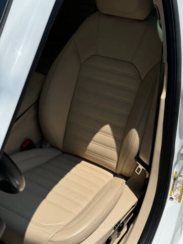 2018 Alfa Romeo Giulia Ti Lusso