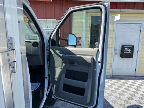 2022 Ford E-Series