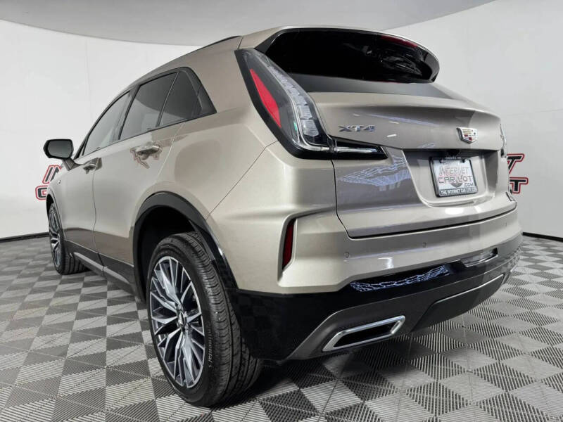 2025 Cadillac XT4 Sport