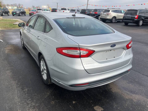 2015 Ford Fusion SE