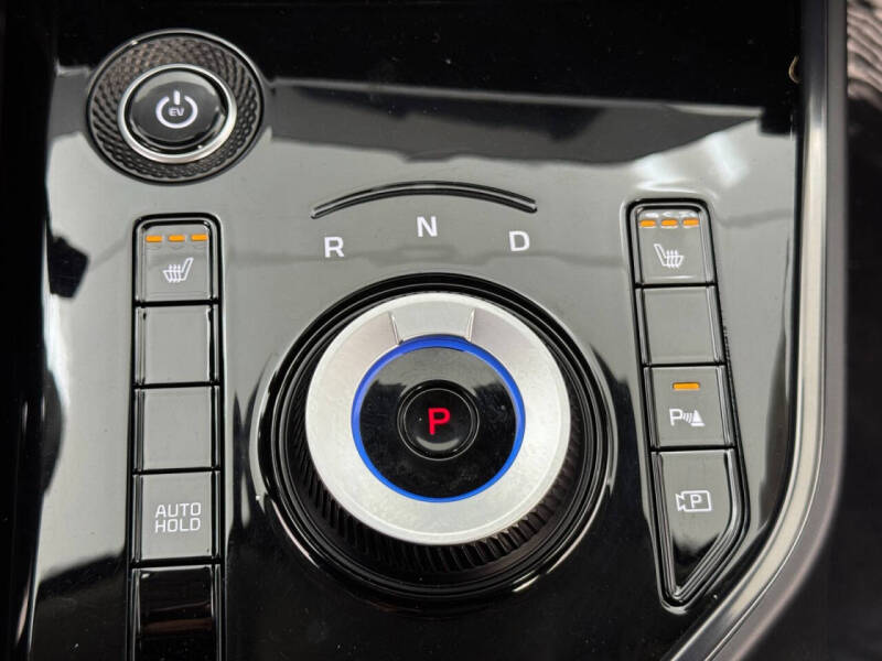 2023 Kia Niro EV Wind