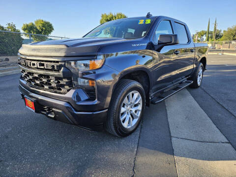 2023 Chevrolet Silverado 1500 Custom