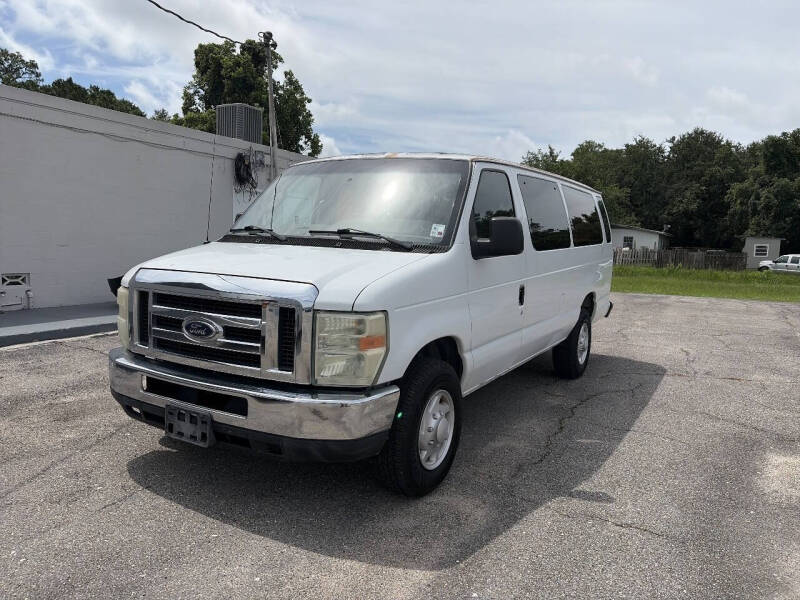 2009 Ford E-Series E-350 SD XLT