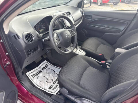2024 Mitsubishi Mirage ES