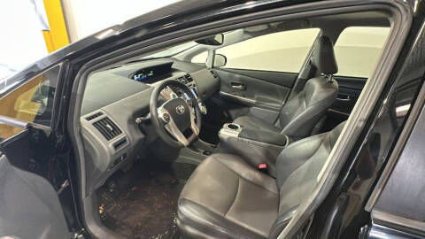 2012 Toyota Prius v Five