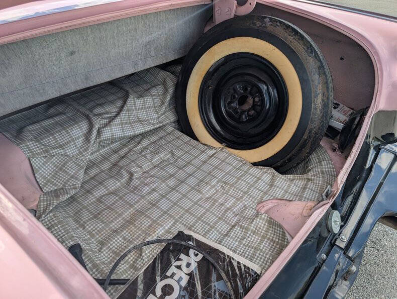1955 Ford Sunliner