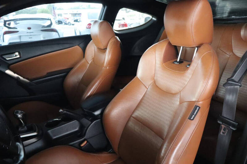 2015 Hyundai Genesis Coupe 3.8 Ultimate