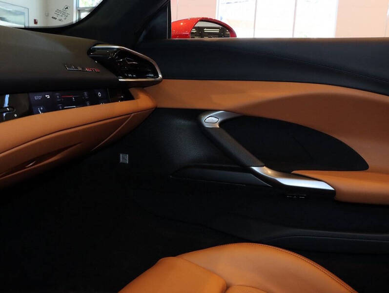 2024 Ferrari 296 GTS