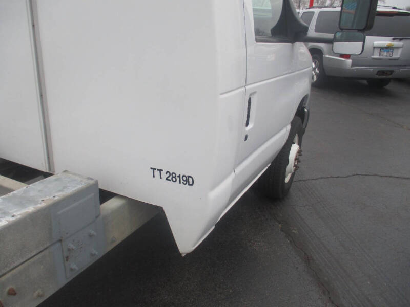 2011 Ford E-Series E-450 SD