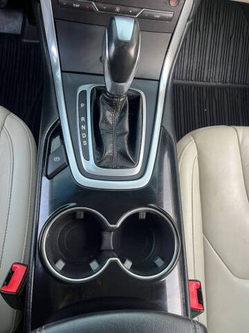 2016 Ford Edge Titanium