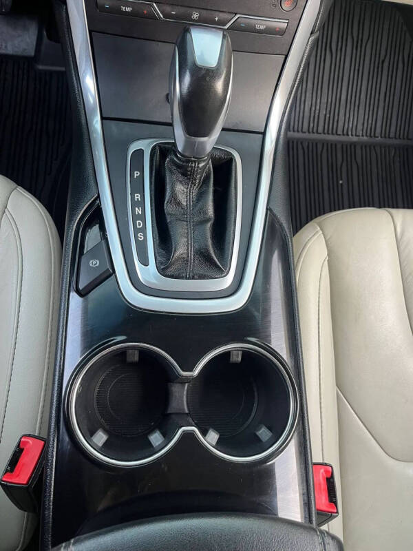 2016 Ford Edge Titanium