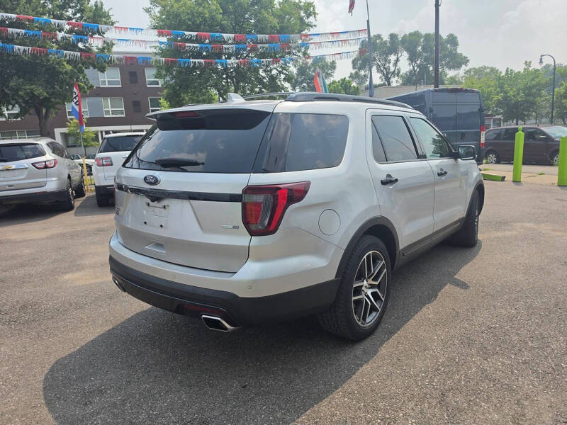 2016 Ford Explorer Sport