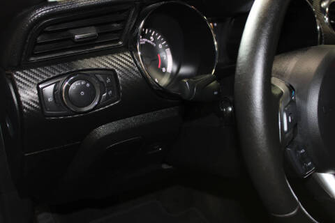 2015 Ford Mustang V6