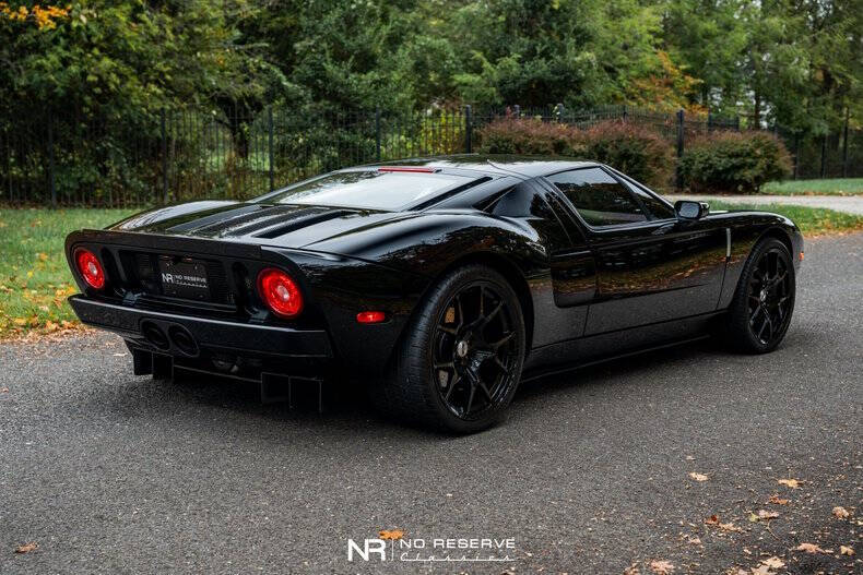 2005 Ford GT