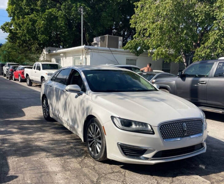 2018 Lincoln MKZ Select