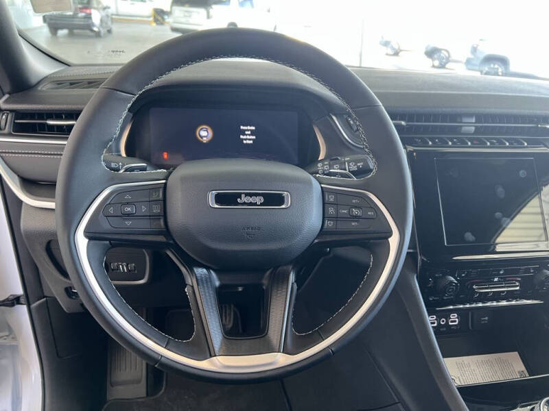 2025 Jeep Grand Cherokee L Altitude