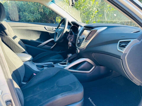 2012 Hyundai Veloster