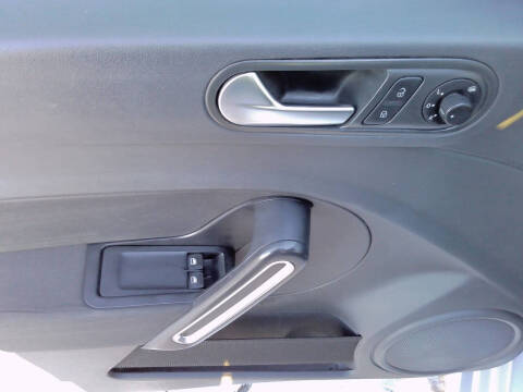 2014 Volkswagen Beetle 1.8T Entry PZEV