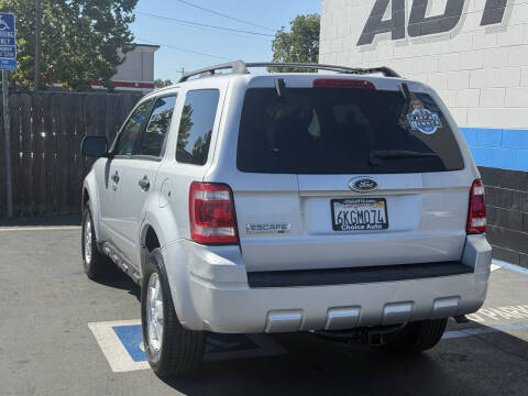 2009 Ford Escape XLT