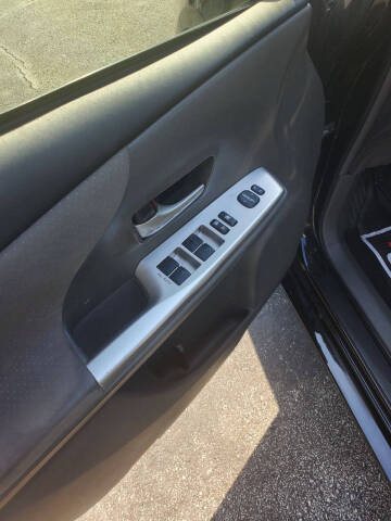 2012 Toyota Prius v Two