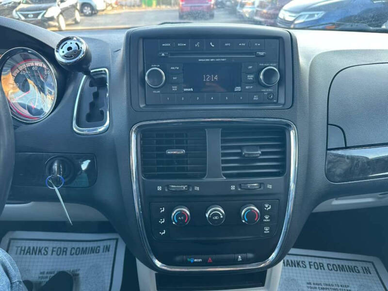 2016 Dodge Grand Caravan SE