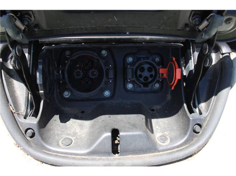 2012 Nissan LEAF