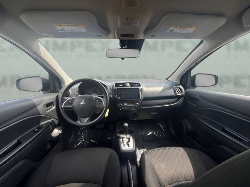 2024 Mitsubishi Mirage ES