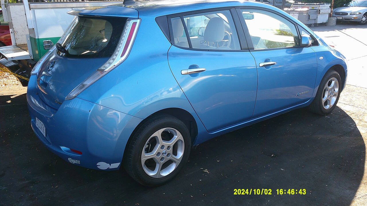 2011 Nissan LEAF for sale at National Auto Sales in Mountain View, CA