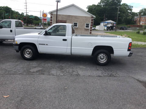 2001 Dodge Ram Pickup 1500 for sale at J & J Autoville Inc. in Roanoke VA