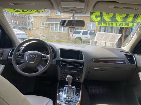 2012 Audi Q5 2.0T quattro Premium Plus