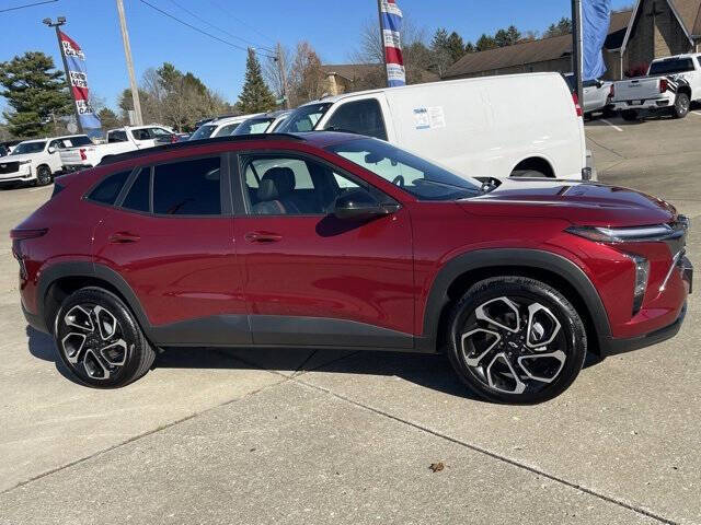 2025 Chevrolet Trax RS