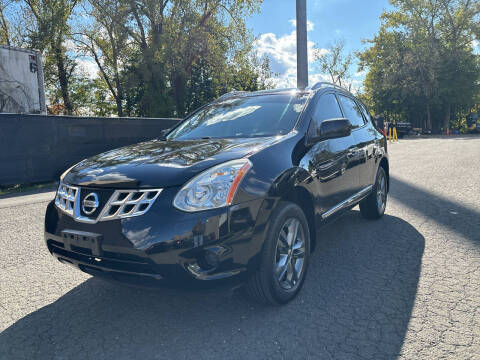 2013 Nissan Rogue for sale at Automarket inc in Carmel NY