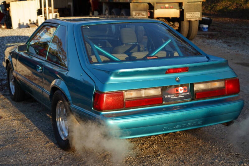 1989 Ford Mustang
