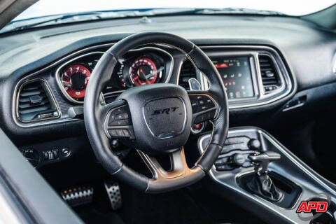 2015 Dodge Challenger SRT Hellcat