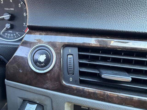 2011 BMW 3 Series 328i