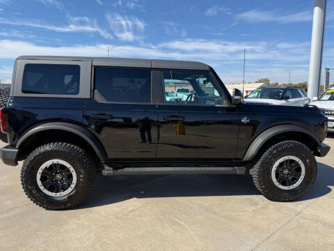 2023 Ford Bronco Outer Banks Advanced