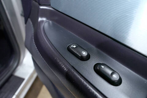 2004 Ford Thunderbird Deluxe