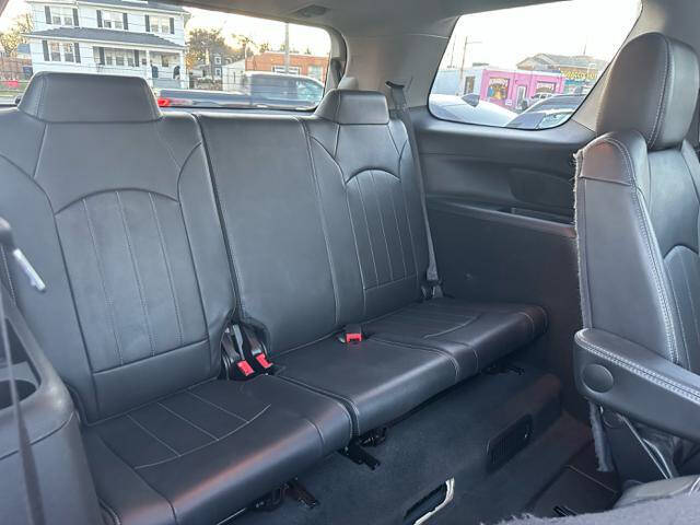 2016 GMC Acadia Denali