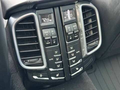 2013 Porsche Cayenne