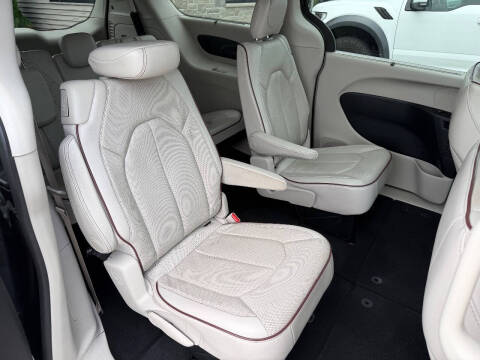 2020 Chrysler Pacifica Limited