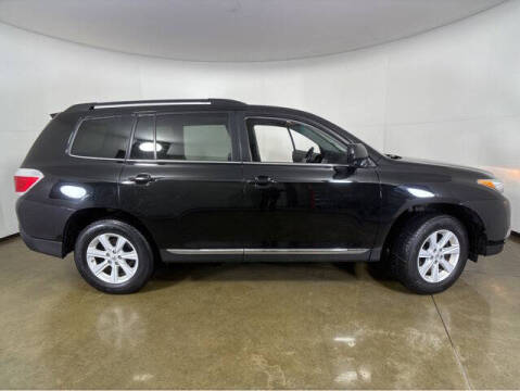 2012 Toyota Highlander SE