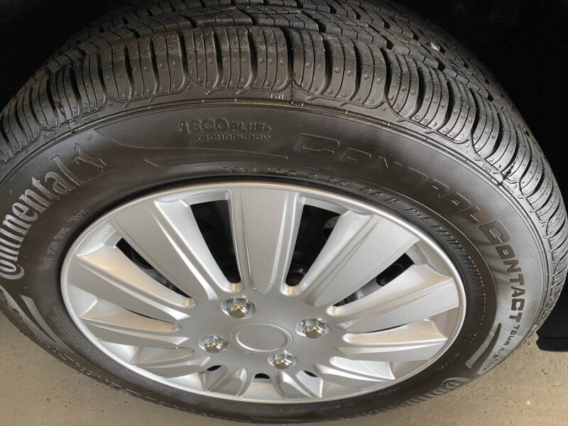 2014 Nissan Versa 1.6 S