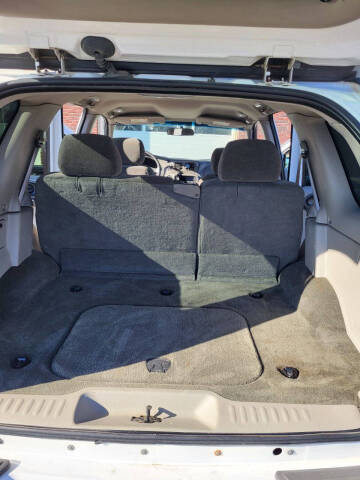 2004 Chevrolet TrailBlazer LS