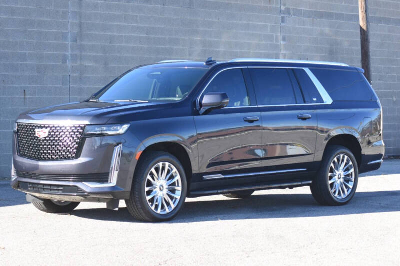 2022 Cadillac Escalade ESV Premium Luxury photo 4